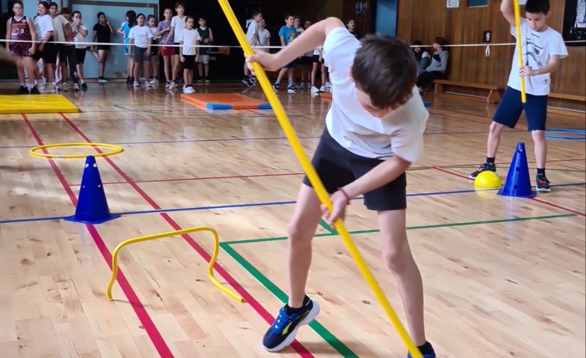 Oсмеси и тимски дух четвртака -„Игре без граница“ 