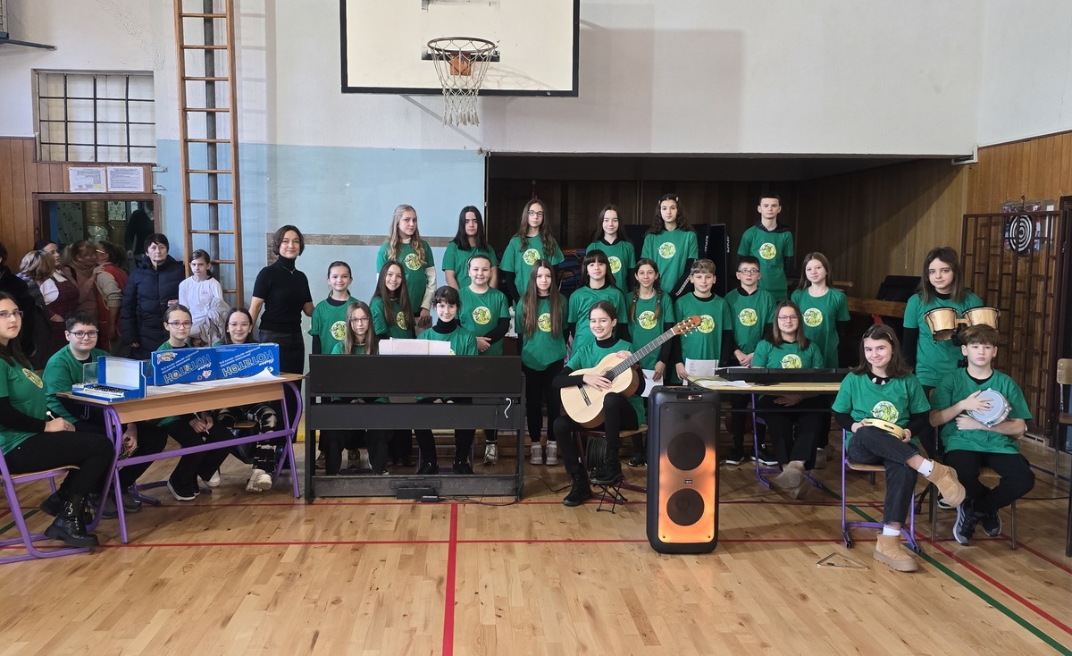 Новогодишњи наступ хора и оркестра – свечана завршница полугодишта