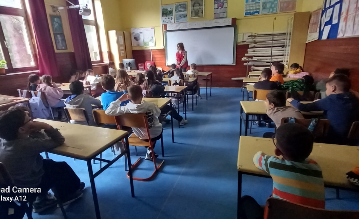 Промоција хуманих вредности