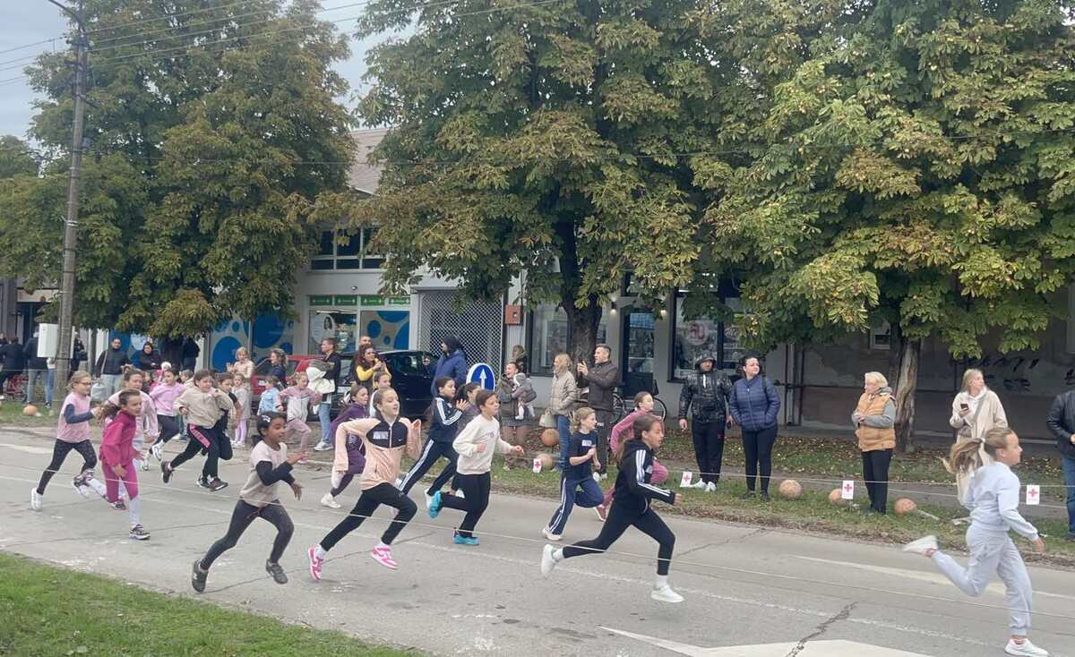 Трка за срећније детињство 