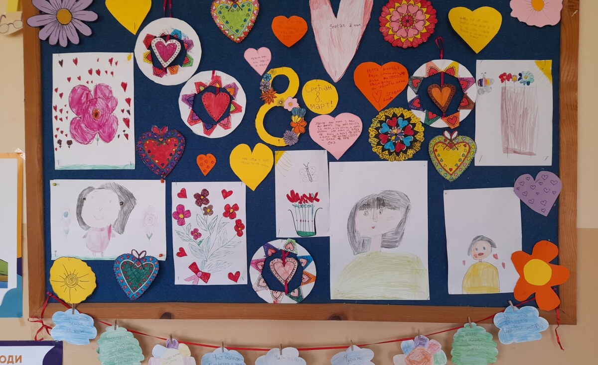 У сусрет 8. марту